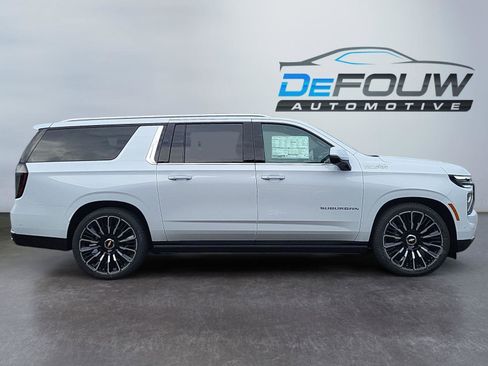 New 2026 Chevrolet Suburban High Country image 2