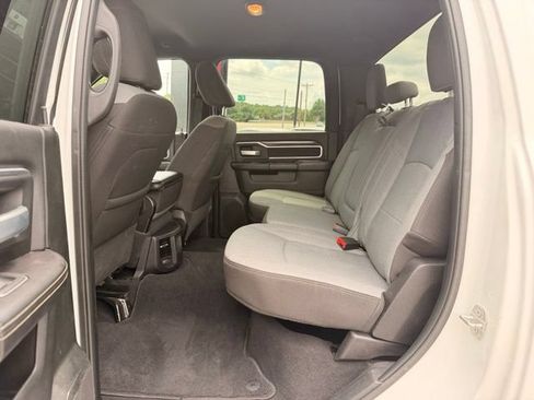 Used 2024 RAM 3500 Big Horn AWD/4WD image 13