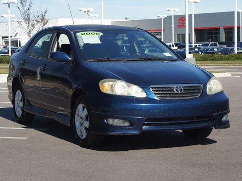 Used 2005 Toyota Corolla S image 2