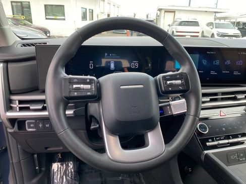 Used 2025 Hyundai Santa Fe SEL image 30