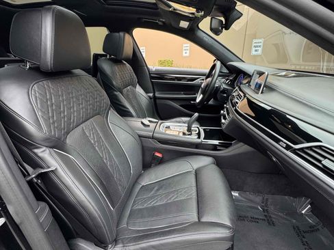 Used 2018 BMW ALPINA B7 xDrive image 49