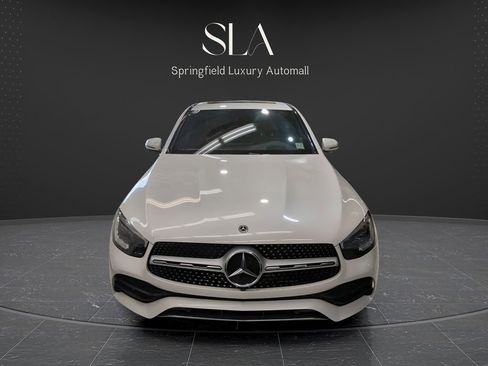 Used 2023 Mercedes-Benz GLC 300 4MATIC Coupe image 3