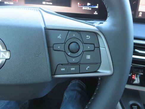 New 2026 Nissan Sentra SL w/ Floor Mat Package FWD image 21