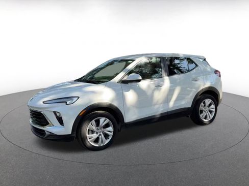 Used 2025 Buick Encore GX Preferred image 8