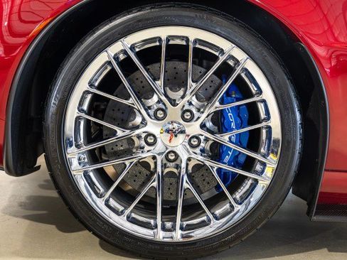 Used 2010 Chevrolet Corvette ZR1 RWD image 23