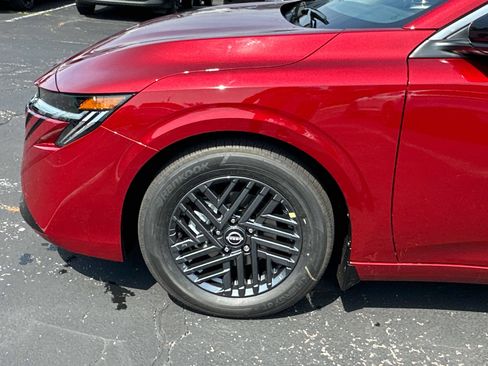 New 2026 Nissan Sentra SV w/ SV Convenience Package FWD image 7