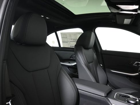 New 2026 BMW 330i xDrive Sedan w/ Premium Package image 34