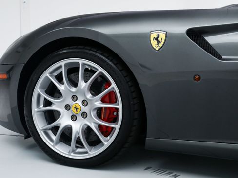 Used 2009 Ferrari 599 GTB Fiorano RWD image 16