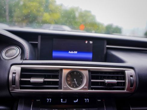 Used 2016 Lexus IS 300 AWD w/ F Sport Package image 10