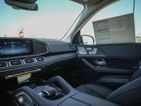 New 2026 Mercedes-Benz GLE 350 4MATIC image 24