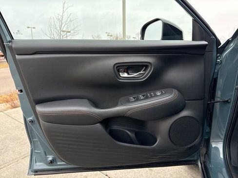 Used 2024 Honda HR-V Sport image 13