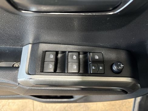 Certified 2021 Toyota Tacoma SR5 image 13