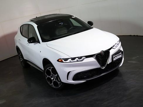Used 2024 Alfa Romeo Tonale Ti w/ Active Assist Package AWD/4WD image 7