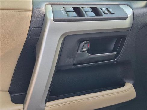 Used 2013 Toyota 4Runner Limited AWD/4WD image 2