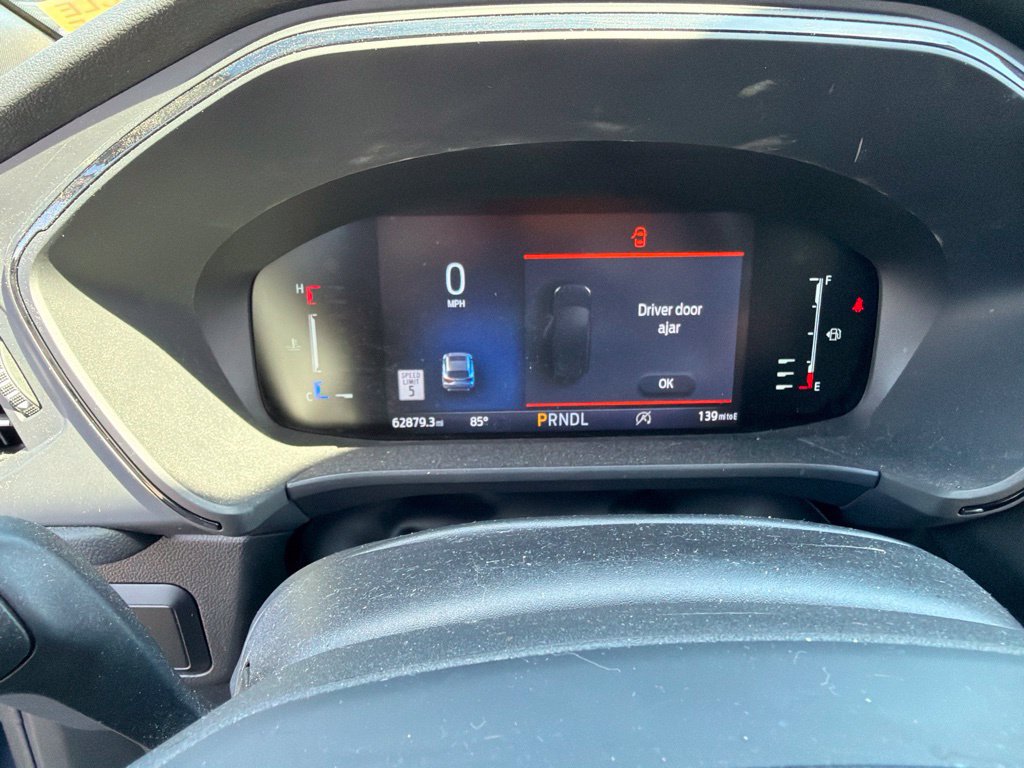 Used 2023 Ford Escape ST-Line w/ Tech Pack #1 FWD image 5