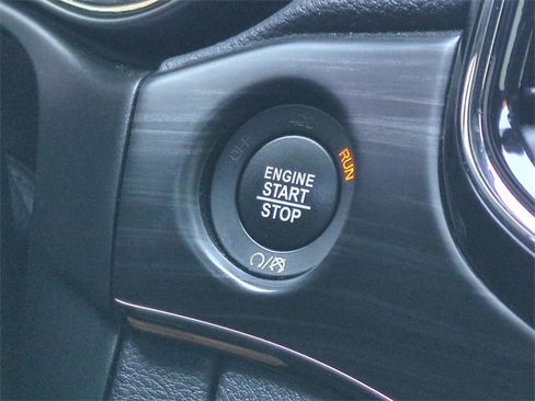 Used 2020 Jeep Grand Cherokee Limited X image 35