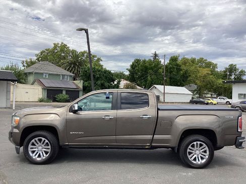 Used 2016 GMC Canyon SLT w/ Driver Alert Package AWD/4WD image 6
