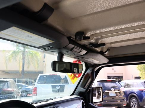 Used 2021 Jeep Wrangler Unlimited Islander image 13