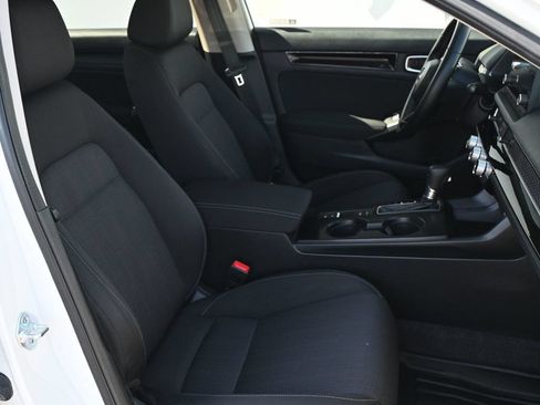 Used 2023 Honda Civic EX image 16