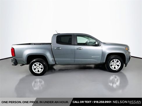 Used 2021 Chevrolet Colorado LT w/ LT Convenience Package image 4