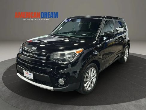 Used 2017 Kia Soul + FWD image 1