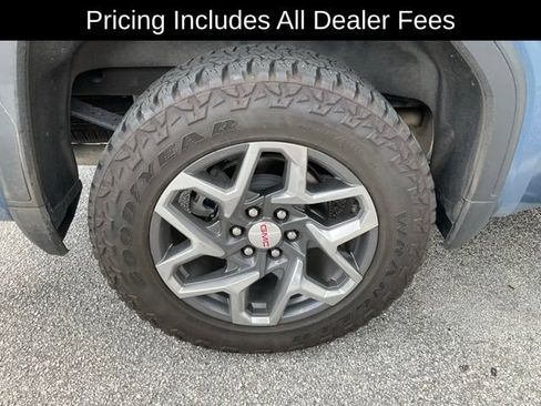 Used 2024 GMC Sierra 1500 SLT w/ SLT Convenience Package AWD/4WD image 16