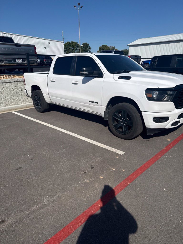 Used 2022 RAM 1500 Big Horn AWD/4WD image 3