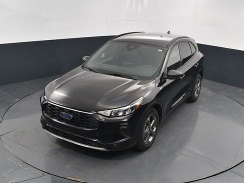 Used 2024 Ford Escape ST-Line image 24