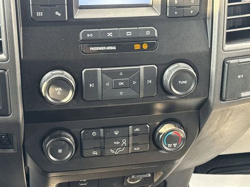 Used 2020 Ford F350 XL w/ Power Equipment Group image 20