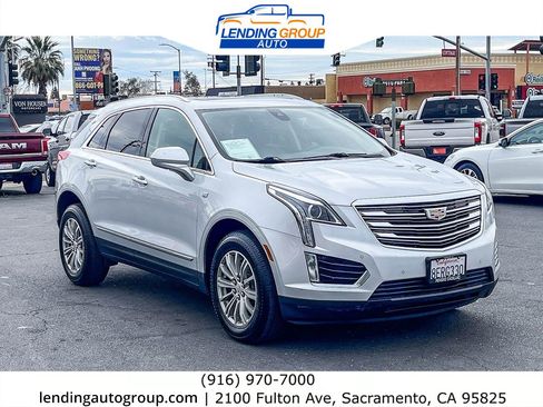 Used 2018 Cadillac XT5 Luxury w/ Driver Awareness Package image 5