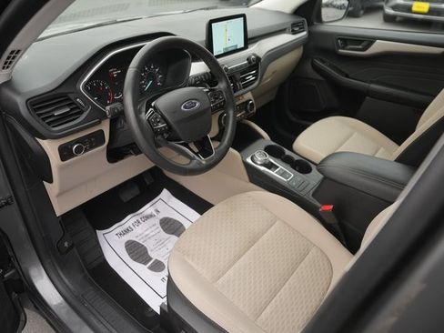 Used 2022 Ford Escape SE w/ Convenience Package image 8