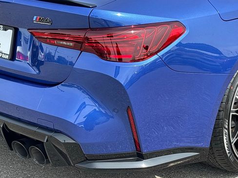 Used 2025 BMW M4 Competition w/ Executive Package image 5