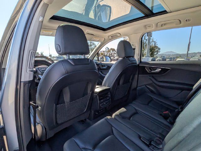 Used 2024 Audi Q7 3.0T Premium Plus AWD/4WD image 16