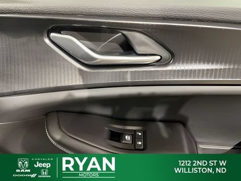 New 2026 Jeep Grand Cherokee Laredo X AWD/4WD image 43