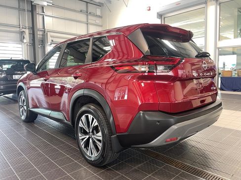 Used 2023 Nissan Rogue SV image 15