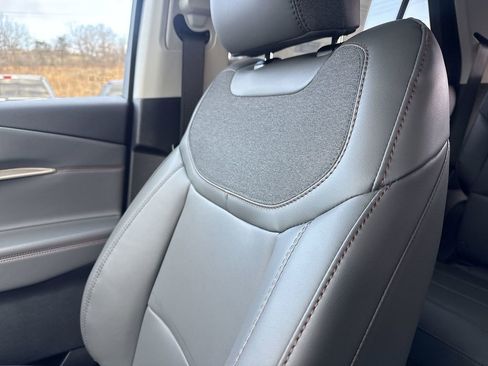 New 2026 Ford Explorer Active w/ Active Comfort Package AWD/4WD image 41