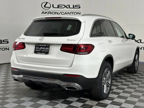 Used 2021 Mercedes-Benz GLC 300 4MATIC image 5