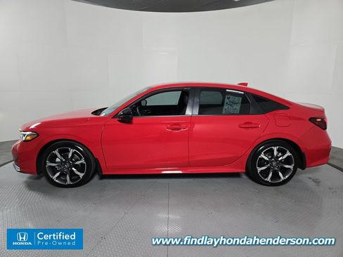 Certified 2025 Honda Civic Sport Touring image 3