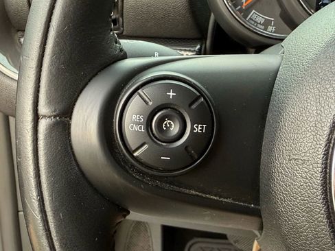 Used 2017 MINI Cooper Clubman S image 23