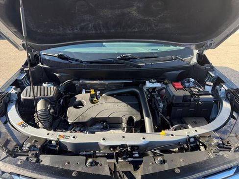 Used 2025 Chevrolet Equinox LT image 30