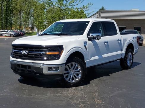 Certified 2024 Ford F150 XLT w/ Equipment Group 302A MID AWD/4WD image 40