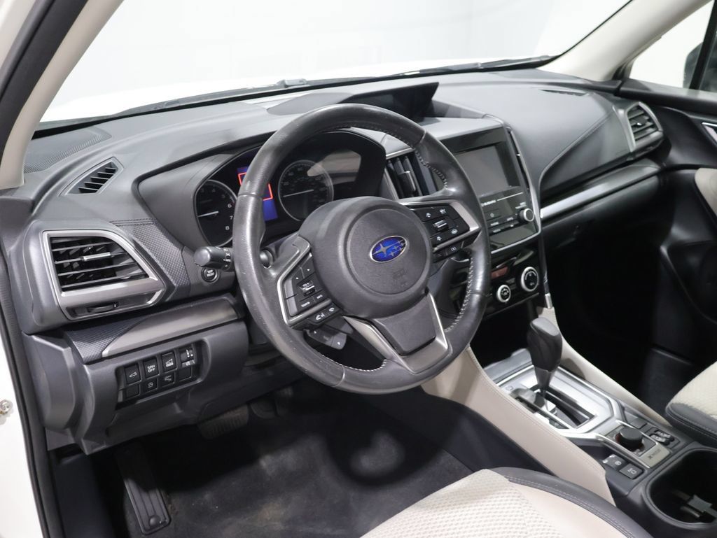 Used 2024 Subaru Forester Premium AWD/4WD image 16