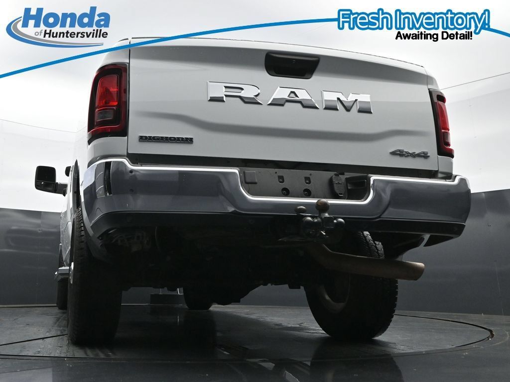 Used 2025 RAM 2500 Big Horn AWD/4WD image 33