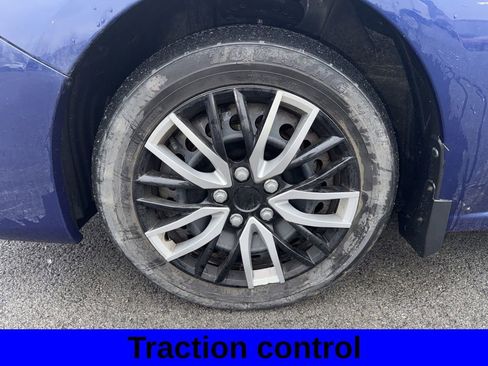 Used 2018 Subaru Impreza 2.0i image 9