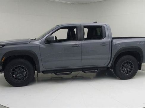 Used 2023 Nissan Frontier PRO-4X w/ Pro-4X Premium Package AWD/4WD image 4