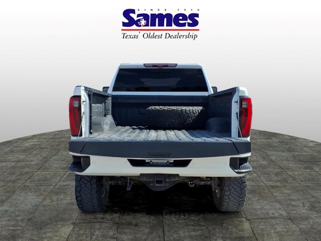 Used 2024 GMC Sierra 2500 Denali Ultimate w/ Snow Plow Prep/Camper Package AWD/4WD image 10