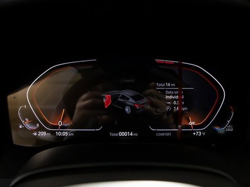 Used 2026 BMW 840i xDrive w/ Comfort Seating Package image 17