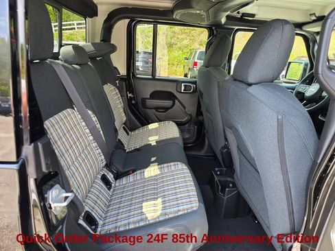 New 2026 Jeep Gladiator Sport AWD/4WD image 23