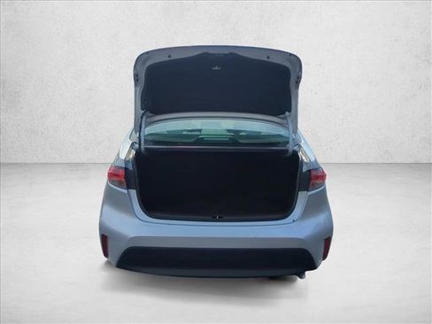 Used 2023 Toyota Corolla LE image 6