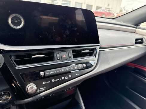 Used 2023 Lexus ES 350 F Sport w/ Accessory Package (Z2) image 13